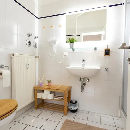 Fullhouse - Halle - Paulus - Nespresso