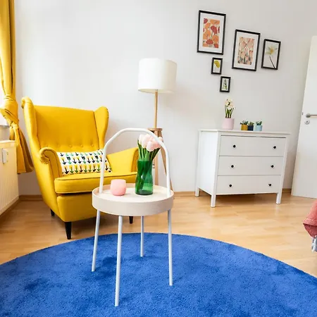 Fullhouse - Halle - Paulus - Nespresso Apartment *