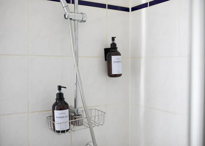 Fullhouse - Halle - Paulus - Nespresso * Галль