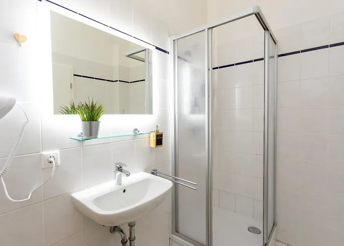 Fullhouse - Halle - Paulus - Nespresso Галль