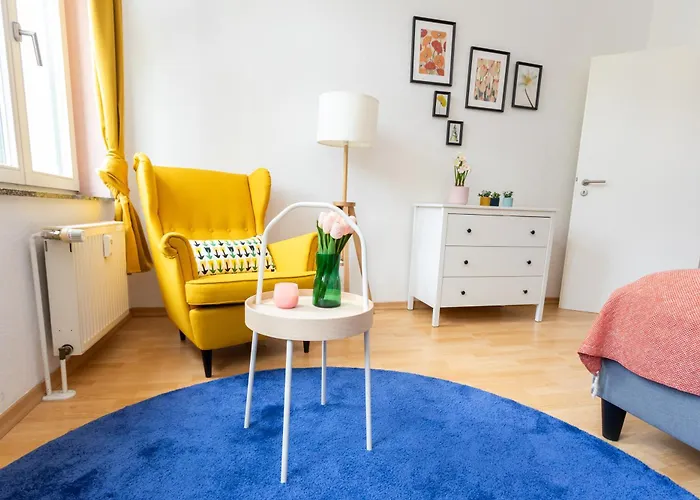 Fullhouse - Halle - Paulus - Nespresso Апартаменты *